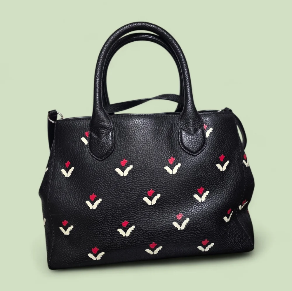 MARC JACOBS Embellished Tulip Gotham Leather Tote Medium